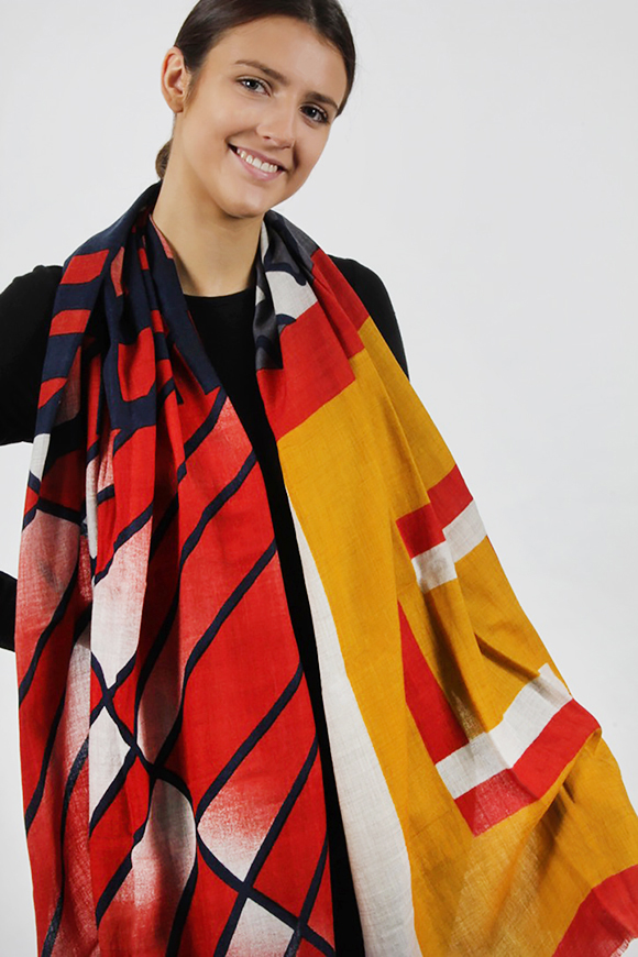 WCGE scarf